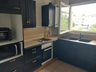 Vente Appartement 4 pièces VENISSIEUX 69200