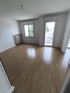 For rent Apartment CHAUMONT 