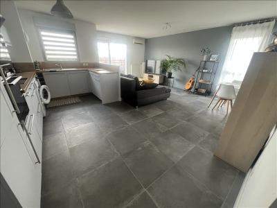 Location Appartement 3 pièces VAULX-EN-VELIN 69120