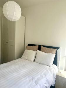 For rent Apartment CERGY  95