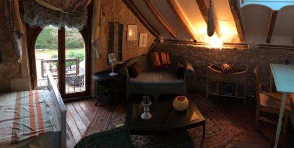 Location Appartement PESSAC-SUR-DORDOGNE 