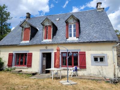Vente Maison 5 pi�ces TOUR-D'AUVERGNE 63680