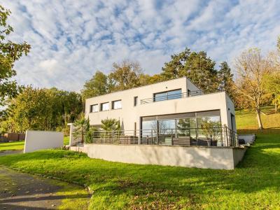 Vente Maison 8 pi�ces BRUEIL-EN-VEXIN 78440