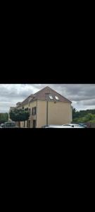 Location Appartement MARSEILLE-EN-BEAUVAISIS 