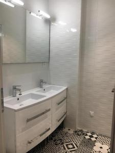 Location Appartement BORDEAUX 