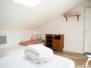 For rent Apartment Bordeaux  33000 11 m2 5 rooms