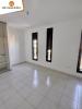 Louer Appartement 66 m2 Saint-pierre