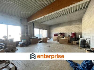 For rent Commercial office HARFLEUR  76