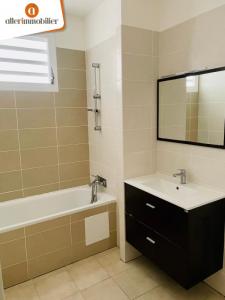 Location Appartement SAINTE-MARIE 