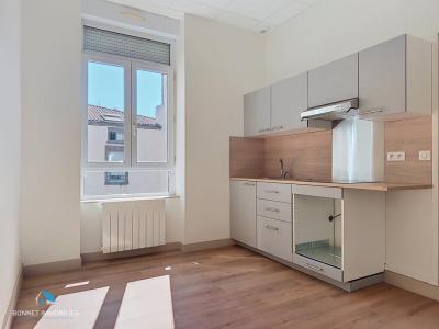 Location Appartement CLERMONT-FERRAND  63