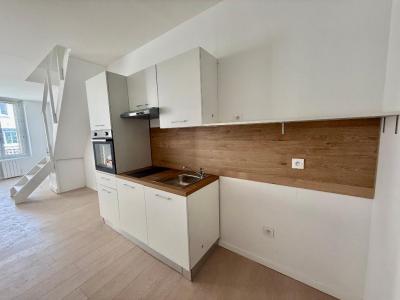 Location Appartement SAINT-ETIENNE 