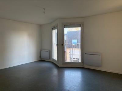 For rent Apartment CHATRE  36
