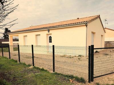 Vente Maison 4 pi�ces CIVRAY 86400