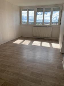 Location Appartement 2 pi�ces LURE 70200