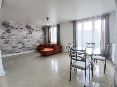 Location Appartement 3 pièces IVRY-SUR-SEINE 94200