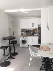 Location Appartement BORDEAUX 33000