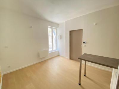 Location Appartement NIMES