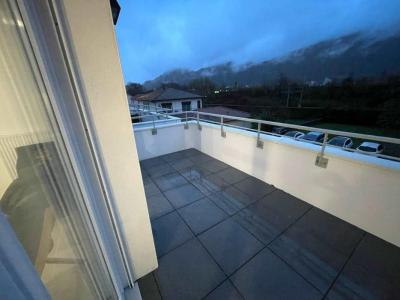 Location Appartement 3 pièces SAINT-MARTIN-D'HERES 38400