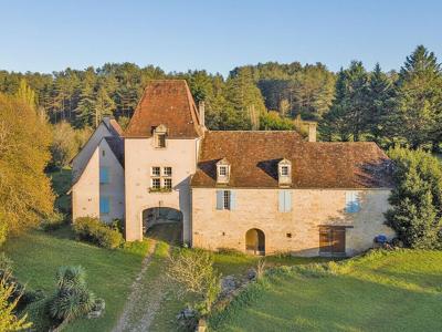 Vente Maison 8 pi�ces MONTIGNAC 24290