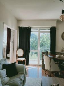 Location Appartement 5 pi�ces BORDEAUX 33000