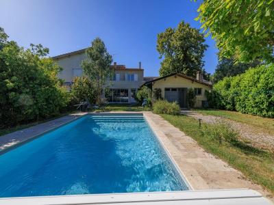Vente Maison 7 pi�ces SAINT-MEDARD-DE-GUIZIERES 33230