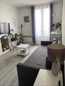 Location Appartement 2 pi�ces PARIS-19EME-ARRONDISSEMENT 75019