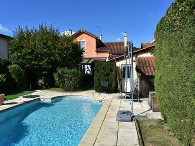 Vente Maison 5 pi�ces MIRIBEL 01700