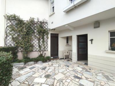 Vente Maison 7 pi�ces CHAPELLE-BASSE-MER 44450