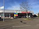 Louer Local commercial 740 m2 Mans