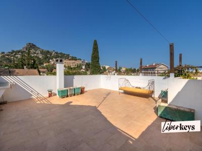 Vente Maison 6 pi�ces HYERES 83400