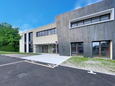 Location Local commercial SAINT-JEAN-D'ILLAC 33127