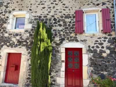 Vente Maison 7 pi�ces ALBA-LA-ROMAINE 07400