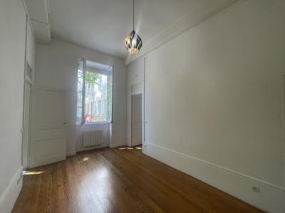 Location Appartement 3 pièces LYON-4EME-ARRONDISSEMENT 69004