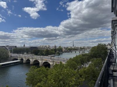 Location Appartement 5 pi�ces PARIS-1ER-ARRONDISSEMENT 75001
