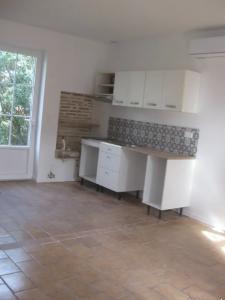 For rent House SAINT-SYMPHORIEN 