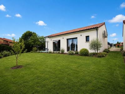 Vente Maison 4 pi�ces SAINT-CYR 07430