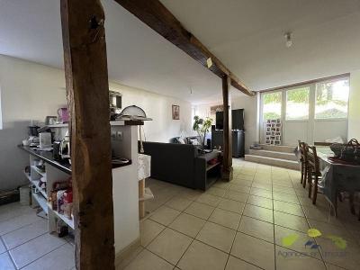 Location Appartement 4 pièces SAINT-LEONARD-DE-NOBLAT 87400