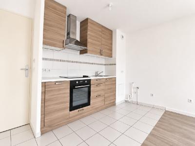 For sale Apartment RIS-ORANGIS GARE