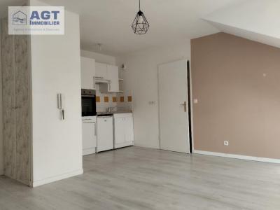 For rent Apartment BEAUVAIS  60