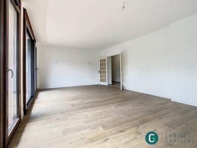 For rent Apartment CHAMBERY 