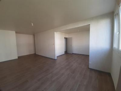 Location Appartement 6 pi�ces LURE 70200