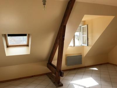 For rent Apartment SAINT-LEU-D'ESSERENT 