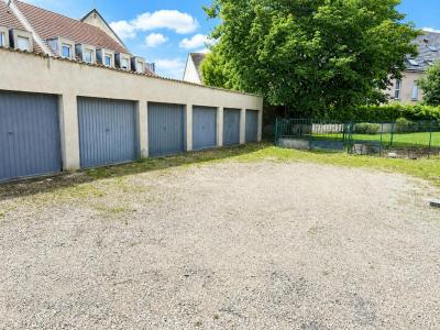 Location Parking LONGVIC  21