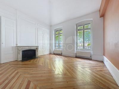 Vente Appartement LYON-7EME-ARRONDISSEMENT  69