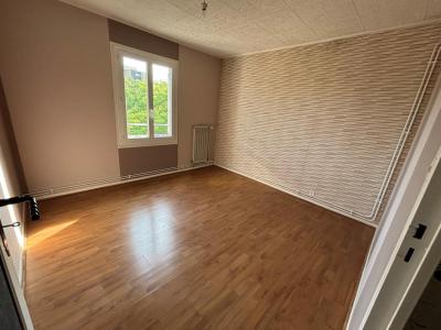 Location Appartement CHARLEVILLE-MEZIERES 