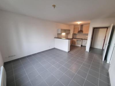 Location Appartement 2 pi�ces SAINT-JEAN 31240