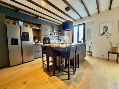 Vente Maison 7 pi�ces LAVAL 53000