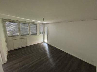 Location Appartement ROCHE-LA-MOLIERE 