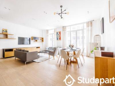 Location Appartement 3 pièces PARIS-8EME-ARRONDISSEMENT 75008