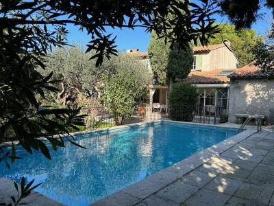 Vente Maison 7 pi�ces AVIGNON 84000